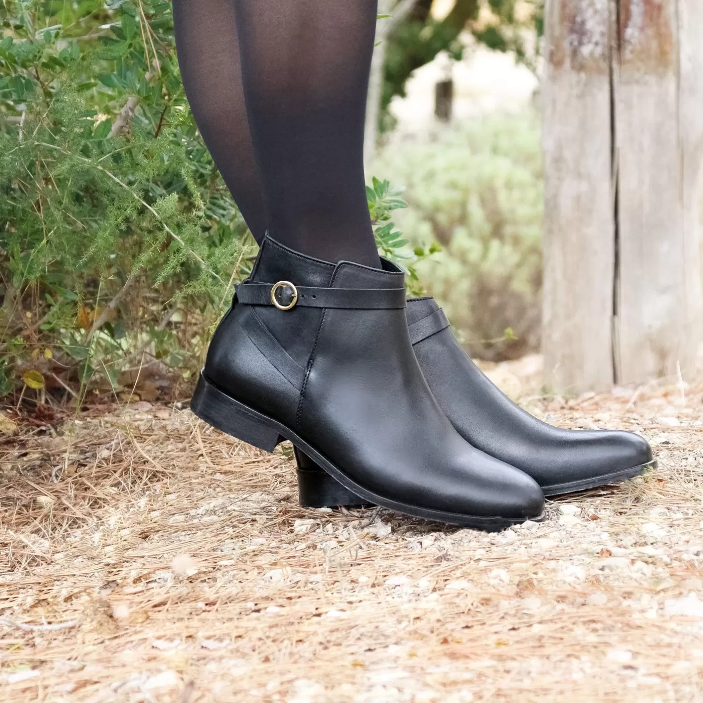 Bottines & Bottes-JULES & JENN Bottines Cavalieres Plates Cuir Noir